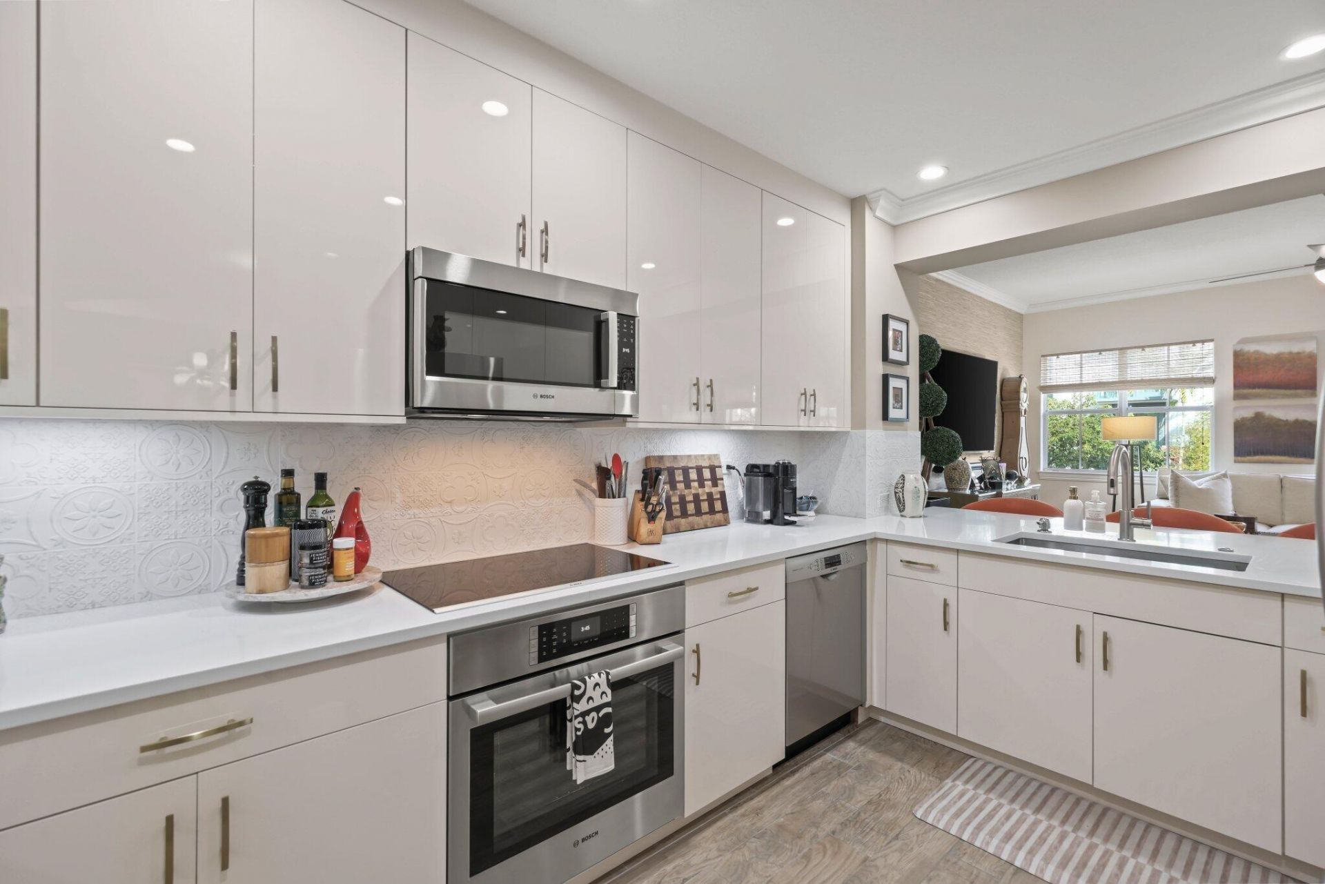 200 NE 2nd Avenue, Unit 211, Delray Beach, FL 33444 Photo