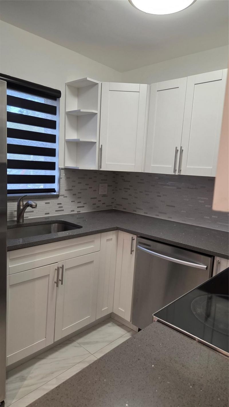 5375 SW 40th Avenue, Unit 105, Fort Lauderdale, FL 33314 Photo