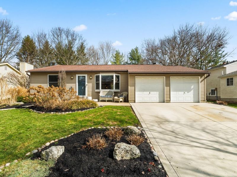 8422 Nuthatch Way, Columbus, OH 43235 Photo 5