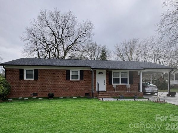 324 Autumn Drive , Harrisburg, NC 28075