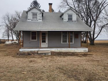 303 CEDAR Street, MONDAMIN, IA 51557