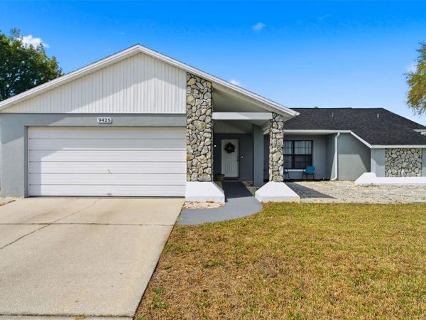 9425 BARNSTEAD LANE, PORT RICHEY, FL 34668