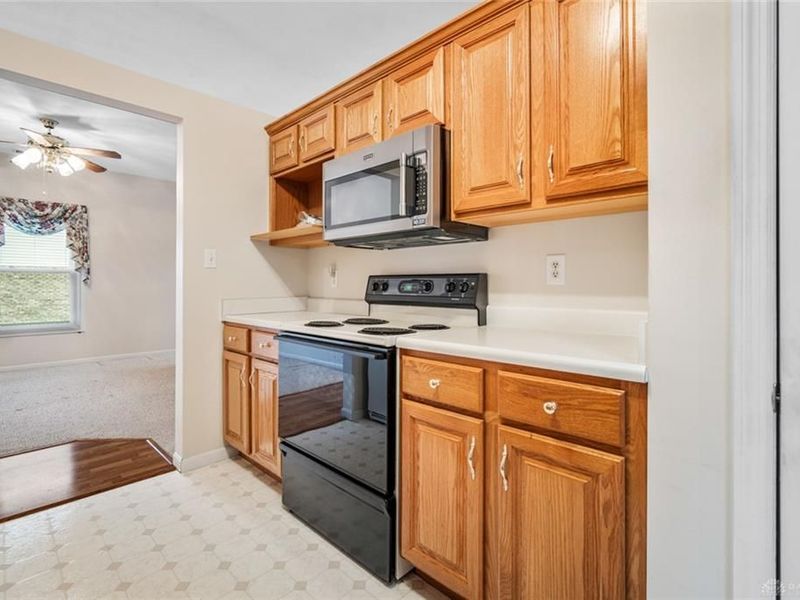 1745 Sulky Trail, Miamisburg, OH 45342 Photo 10