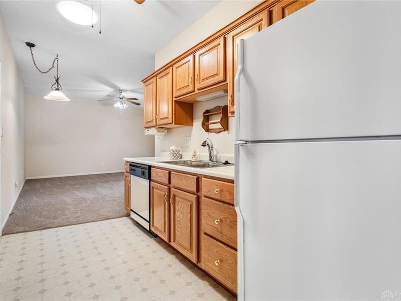 1745 Sulky Trail, Miamisburg, OH 45342 Photo 9