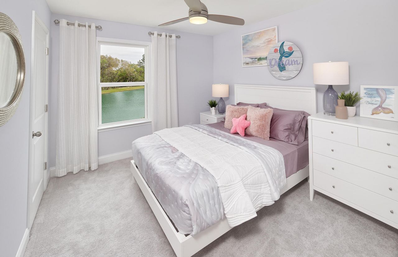 880 Meadowbrook Lane Photo 7