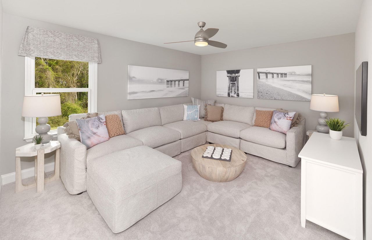 880 Meadowbrook Lane Photo 9