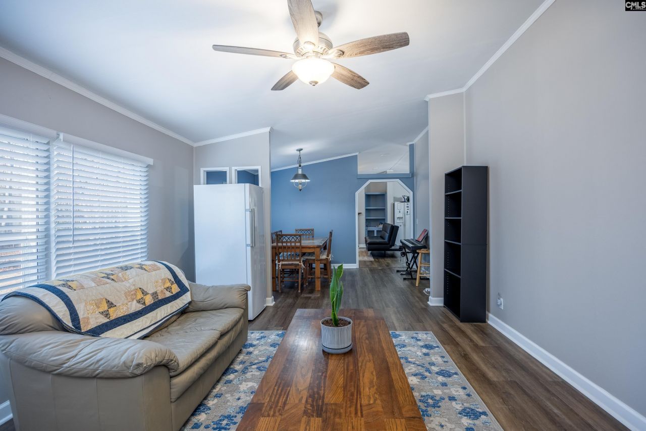 532 Burns Drive  Photo 6