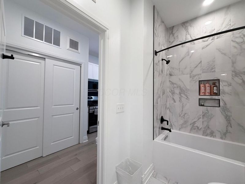 6640 Mooney Street , Unit 203, Dublin, OH 43017 Photo 4