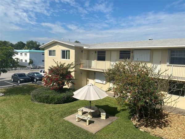 1301 N 12th Ct, Unit 2A, Hollywood, FL 33019