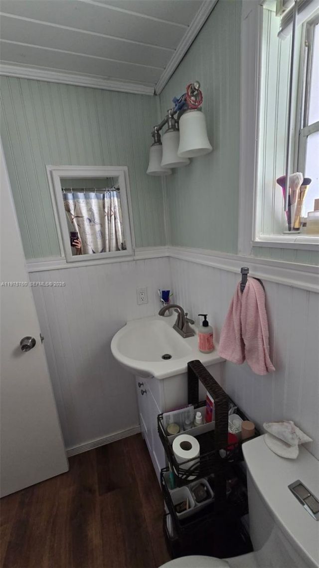 1301 N 12th Ct, Unit 2A, Hollywood, FL 33019 Photo