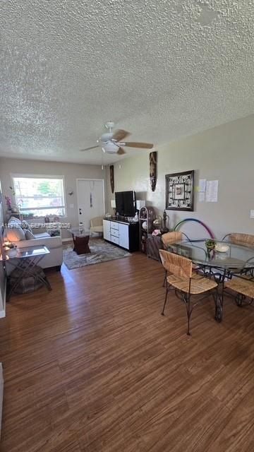 1301 N 12th Ct, Unit 2A, Hollywood, FL 33019 Photo