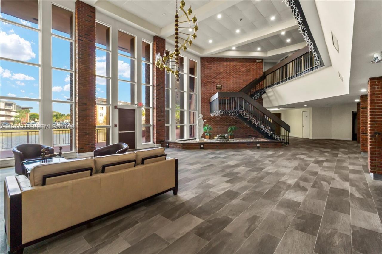 2901 NW 46th Ave , Unit 307, Lauderdale Lakes, FL 33313 Photo