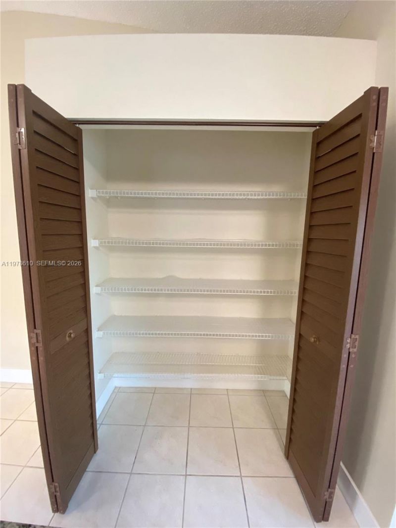 611 NW 208th Cir , Unit 611, Pembroke Pines, FL 33029 Photo