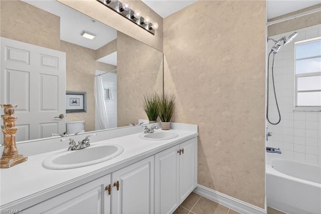 24619 Ivory Cane Dr , Unit 203, Bonita Springs, FL 34134 Photo