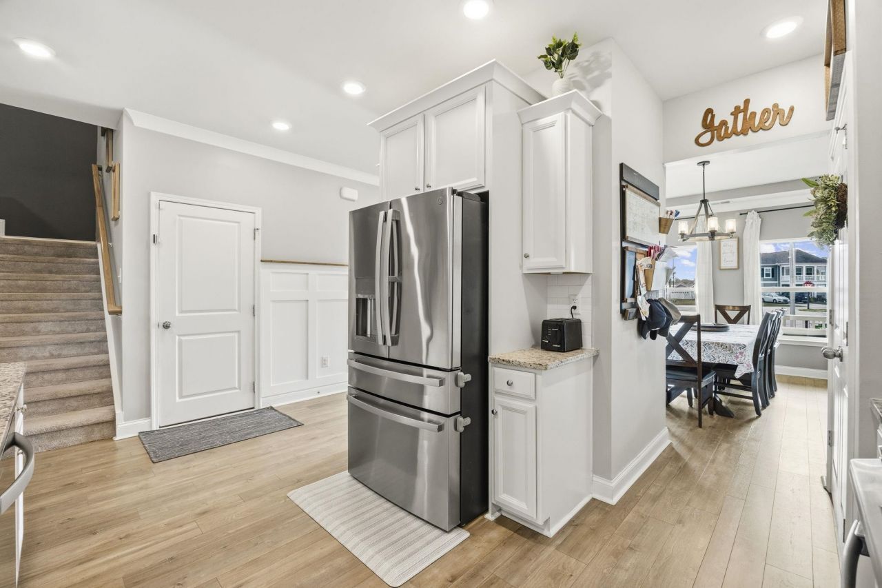 1164 Harbison Circle Photo 13