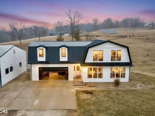 14585 116Th Street, West Burlington, IA 52655