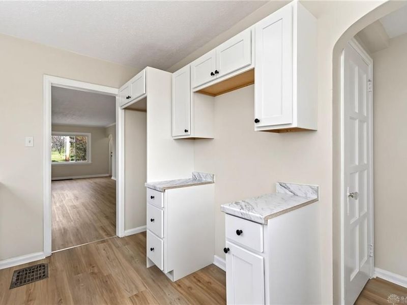 2822 W Hillcrest Avenue, Dayton, OH 45406 Photo 17