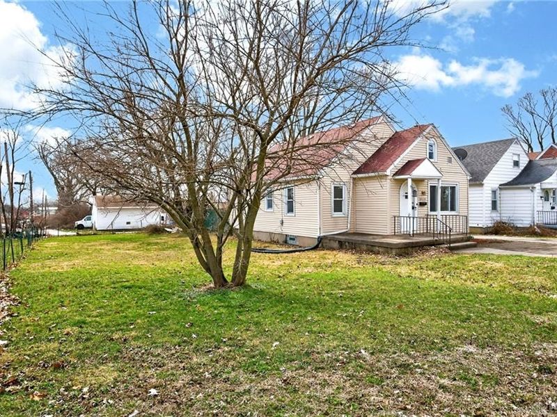 2822 W Hillcrest Avenue, Dayton, OH 45406 Photo 2