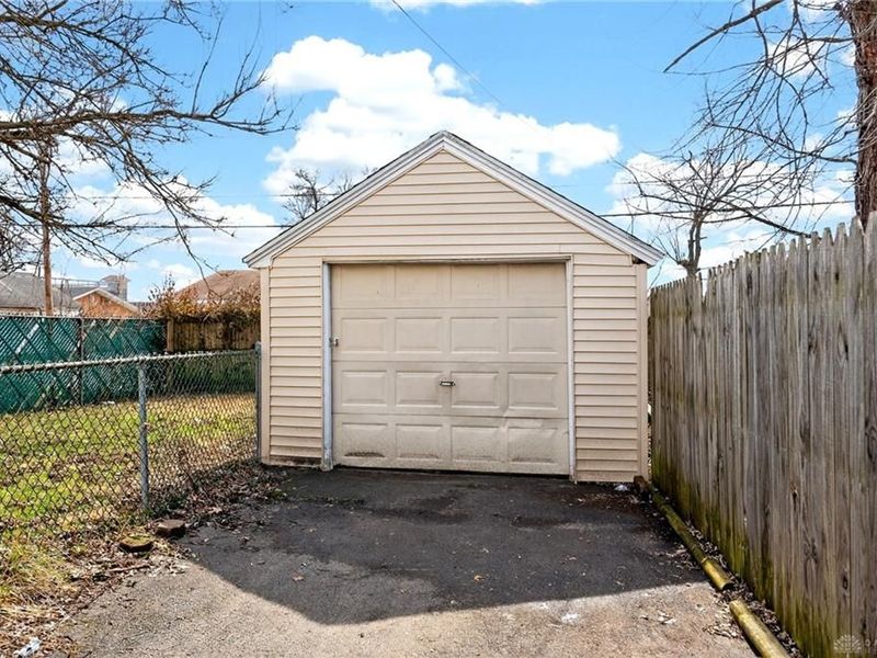 2822 W Hillcrest Avenue, Dayton, OH 45406 Photo 38