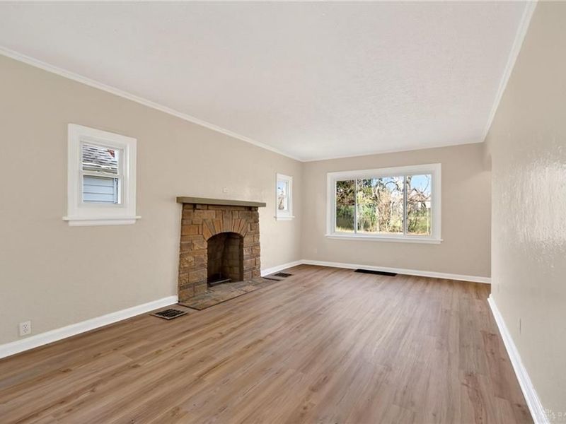 2822 W Hillcrest Avenue, Dayton, OH 45406 Photo 9