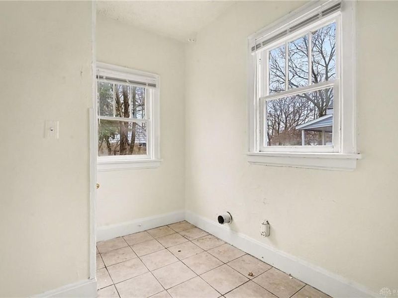 1830-1832 Woodlawn Avenue, Middletown, OH 45044 Photo 17