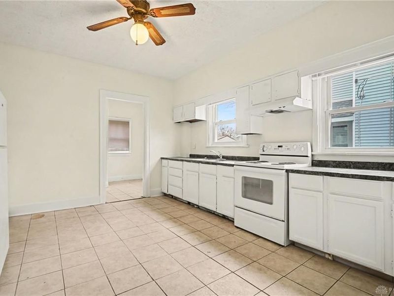 1830-1832 Woodlawn Avenue, Middletown, OH 45044 Photo 8