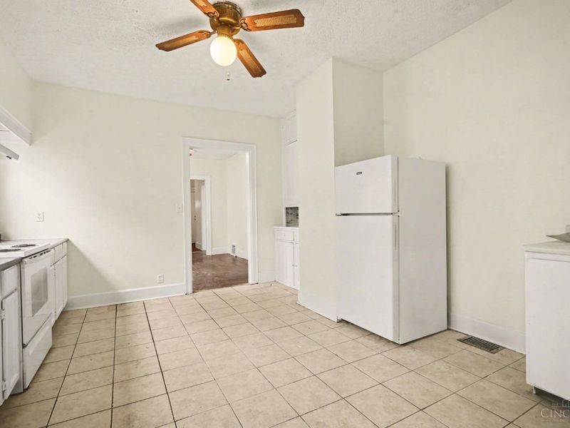 1832 Woodlawn Avenue, Middletown, OH 45044 Photo 8