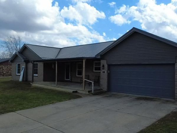 645 Parkway Drive, Rockville, IN 47872