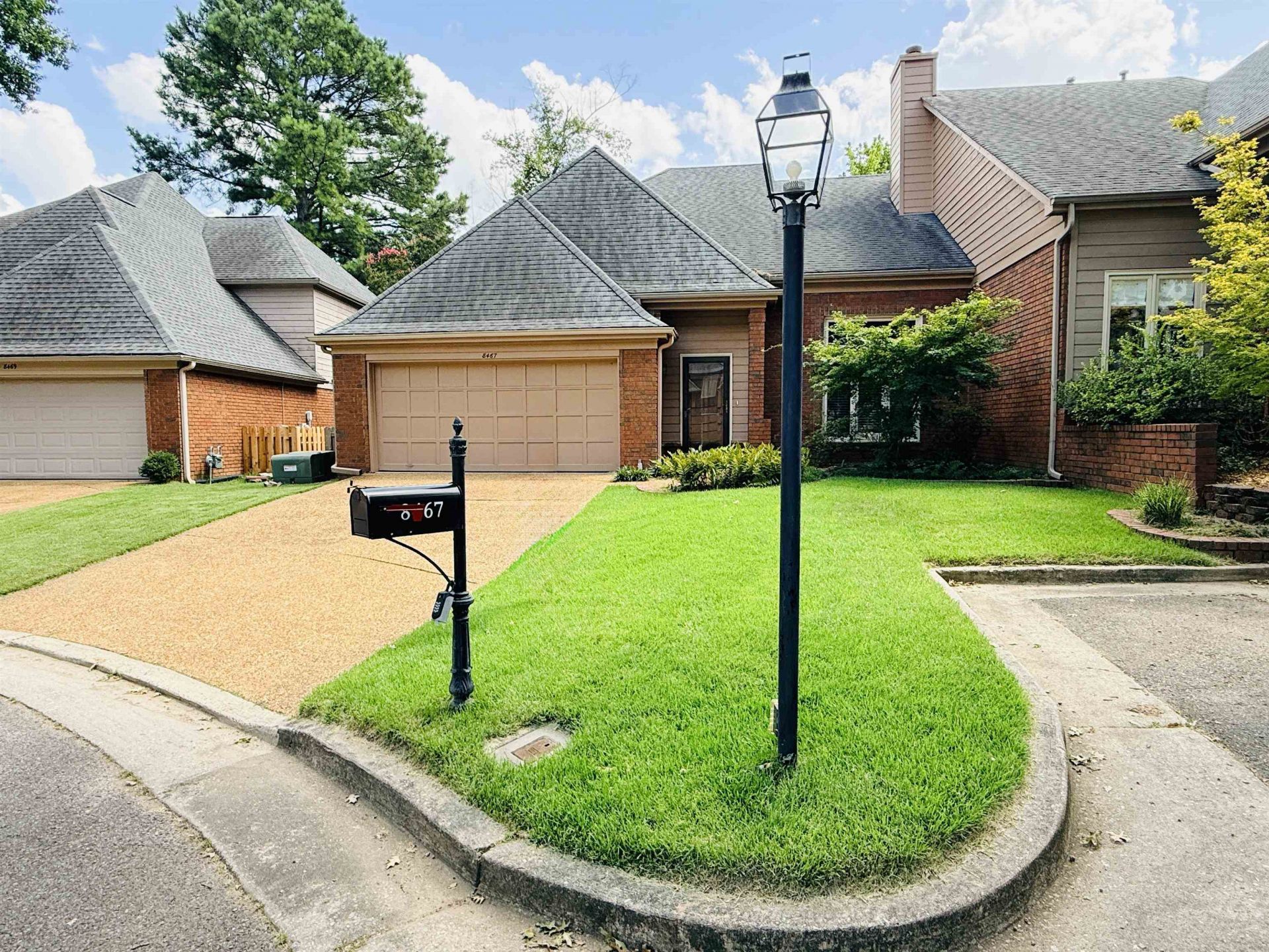 8467 Donegal Cv, Germantown, TN 38139 Main Photo