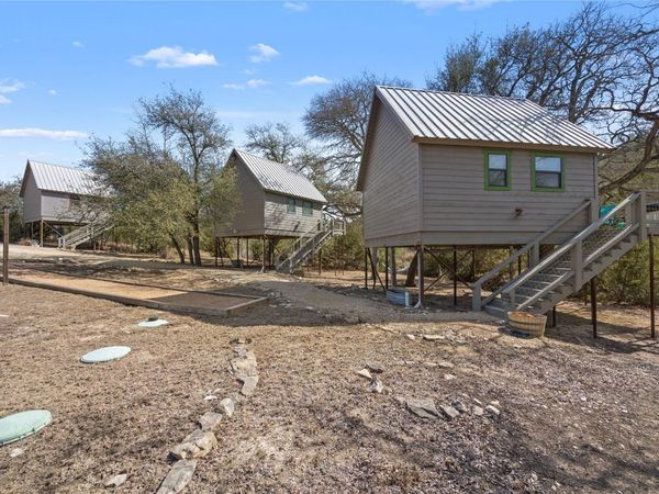 931 Sycamore Creek Drive DR, Dripping Springs, TX 78620
