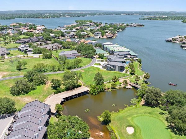 2508 Diagonal DR, Horseshoe Bay, TX 78657