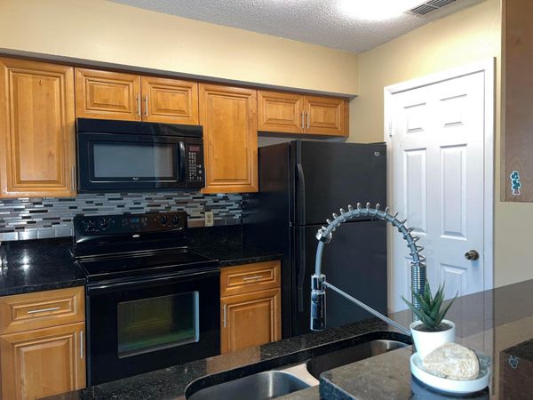 815 W Boynton Beach Boulevard, Unit 7-205, Boynton Beach, FL 33426