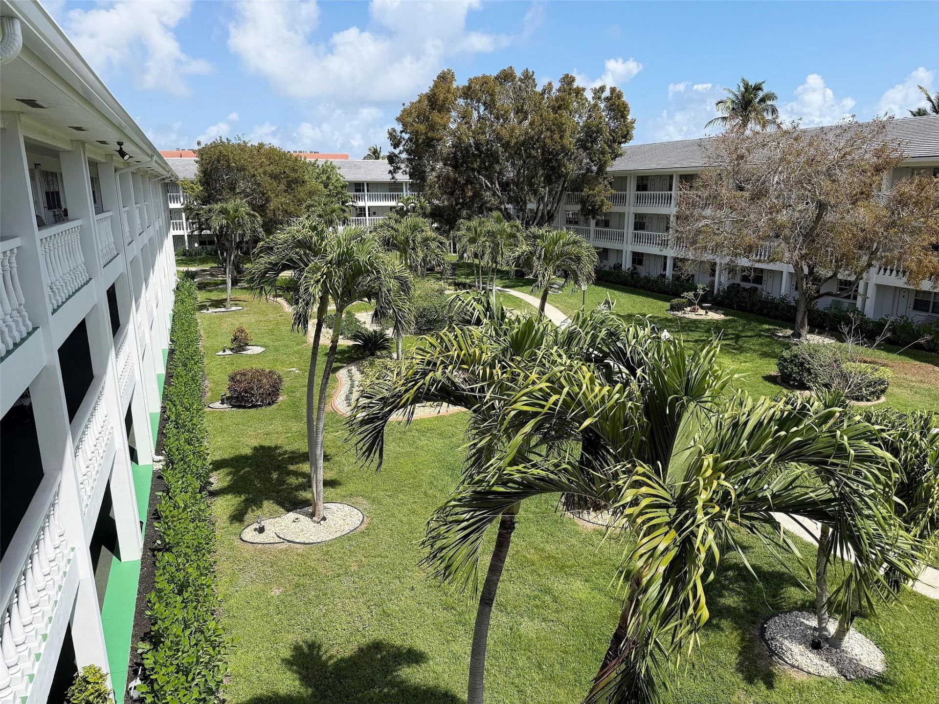 5208 NE 24th Terrace, Unit F106, Fort Lauderdale, FL 33308 Photo