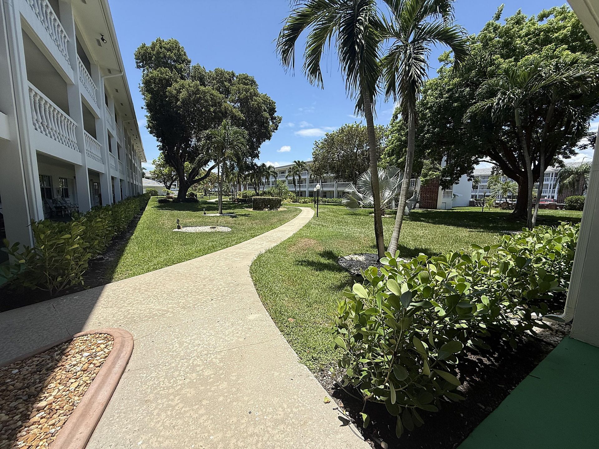5208 NE 24th Terrace, Unit F106, Fort Lauderdale, FL 33308 Photo