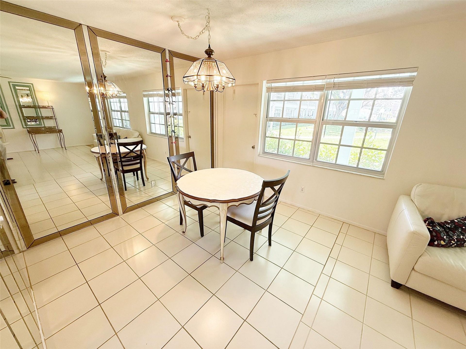 5208 NE 24th Terrace, Unit f-106, Fort Lauderdale, FL 33308 Photo