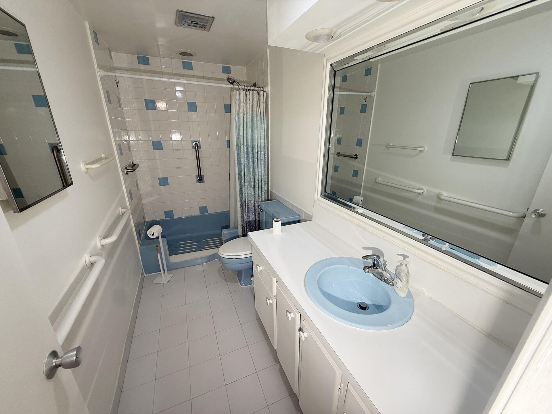 5208 NE 24th Terrace, Unit F106, Fort Lauderdale, FL 33308 Photo