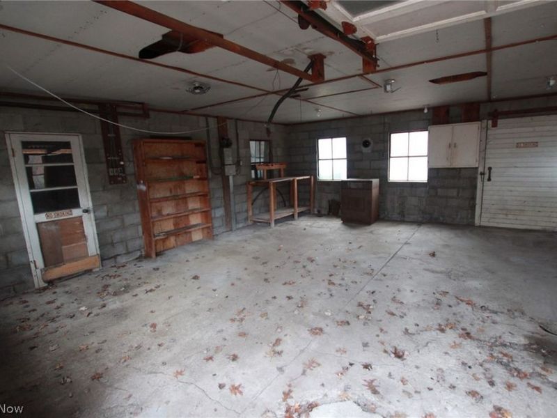 2432 Cadwallader Sonk Road, Cortland, OH 44410 Photo 22