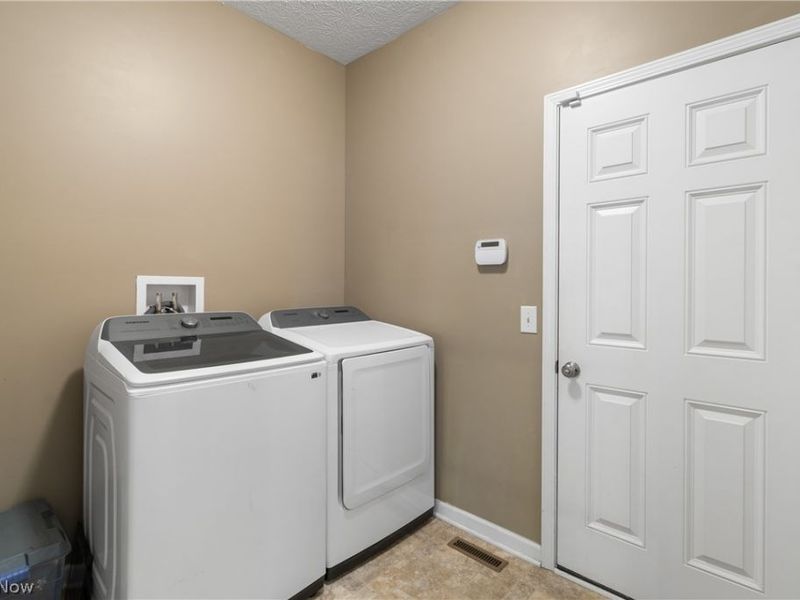 10453 Dogwood Drive, Aurora, OH 44202 Photo 17