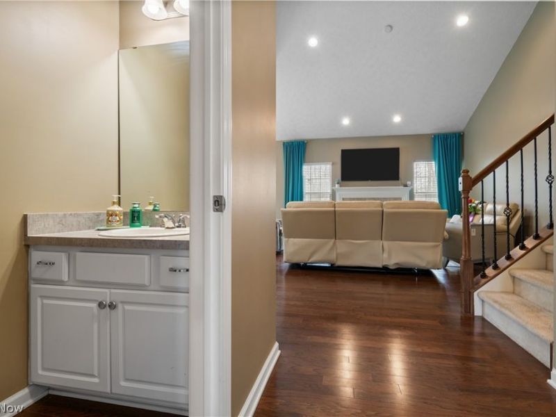 10453 Dogwood Drive, Aurora, OH 44202 Photo 18