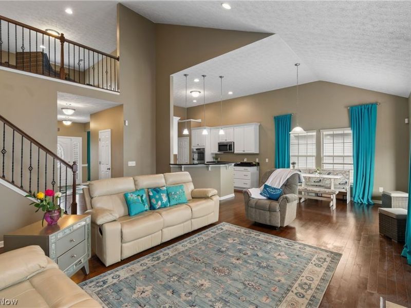 10453 Dogwood Drive, Aurora, OH 44202 Photo 8