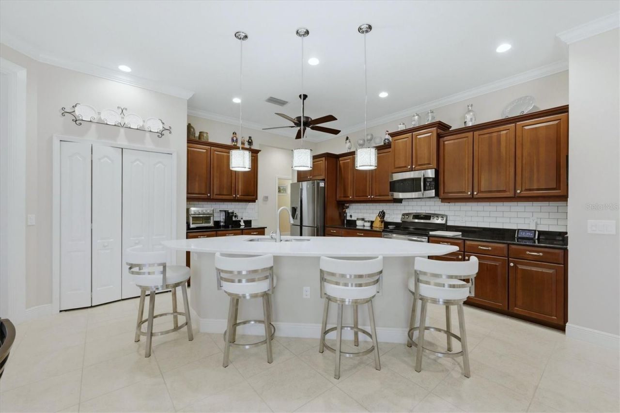 356 Marsh Creek Road, Venice, FL 34292 Photo