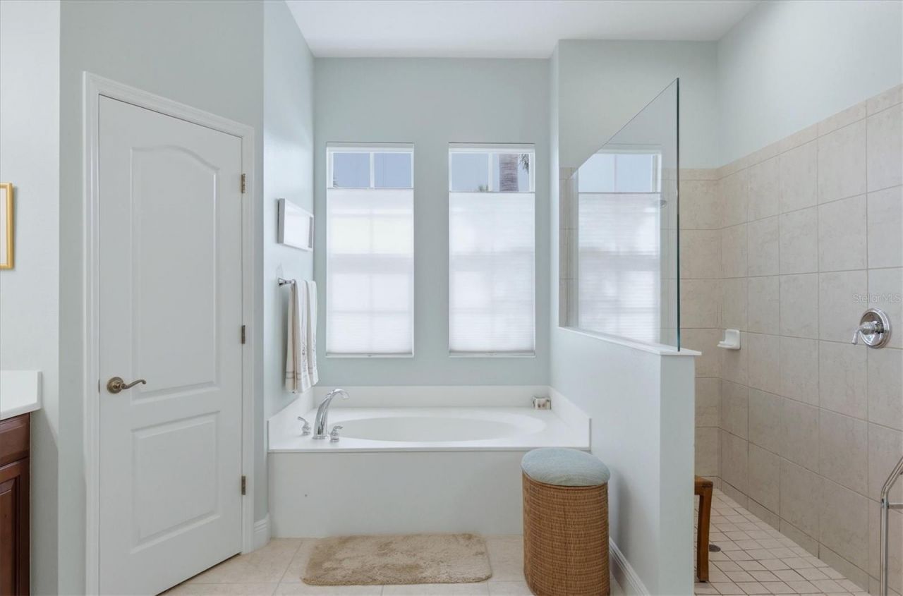 356 Marsh Creek Road, Venice, FL 34292 Photo