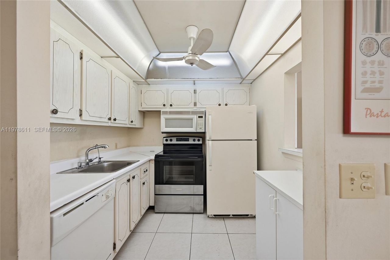 86 Fanshaw C, Unit 86, Boca Raton, FL 33434 Photo