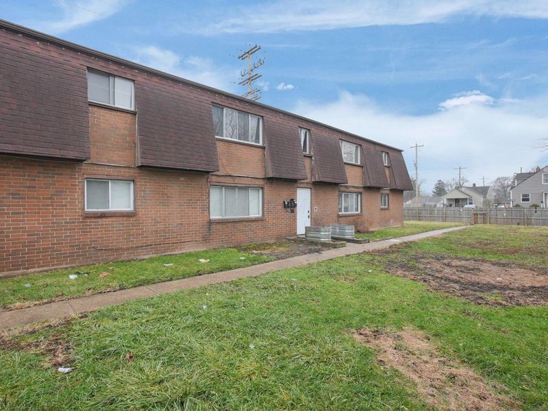 2872 Howey Road, Columbus, OH 43224 Photo 2