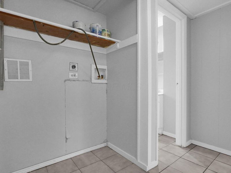 2872 Howey Road, Columbus, OH 43224 Photo 23