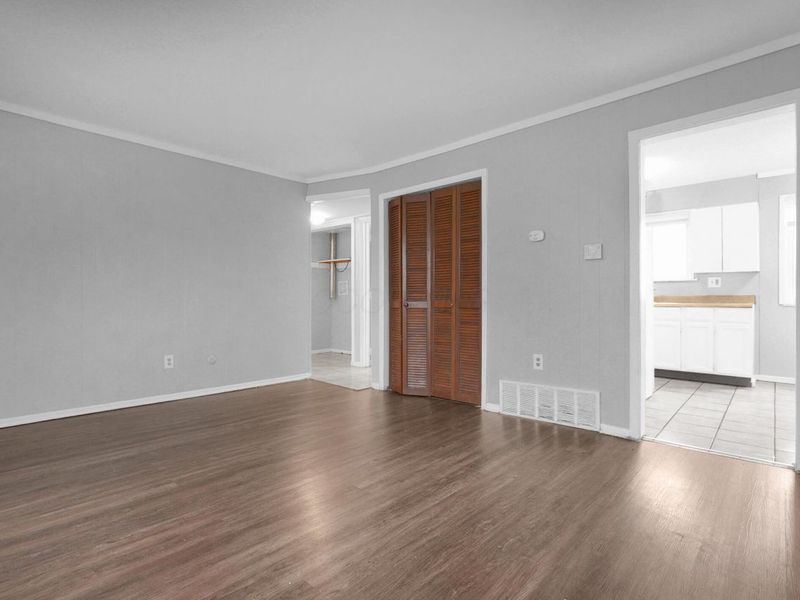 2872 Howey Road, Columbus, OH 43224 Photo 6