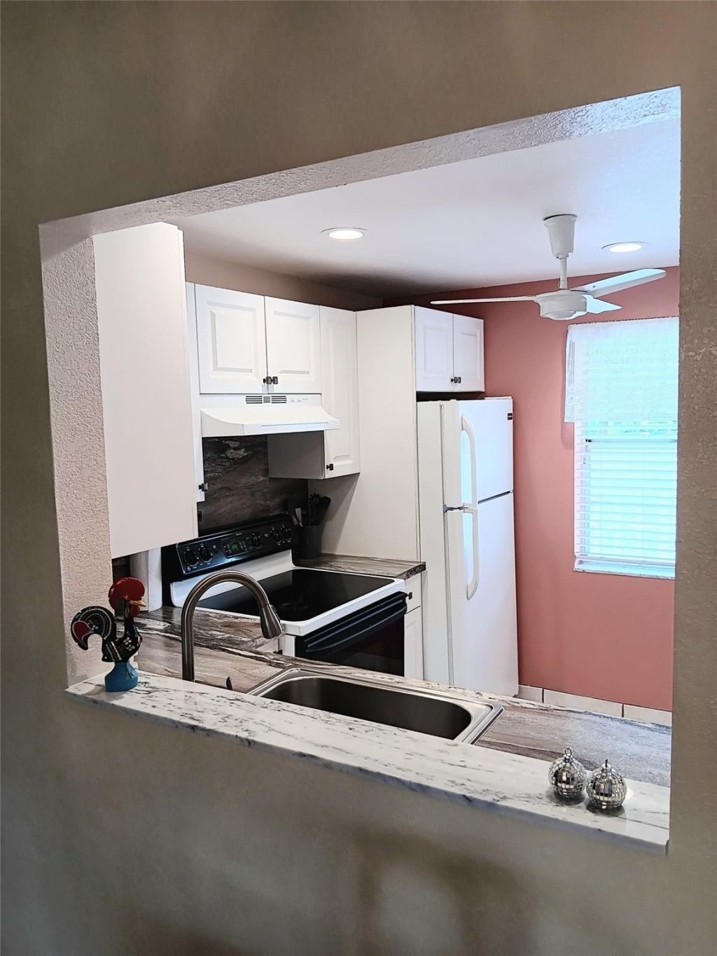 1035 Country Club Drive, Unit 206, Margate, FL 33063 Photo