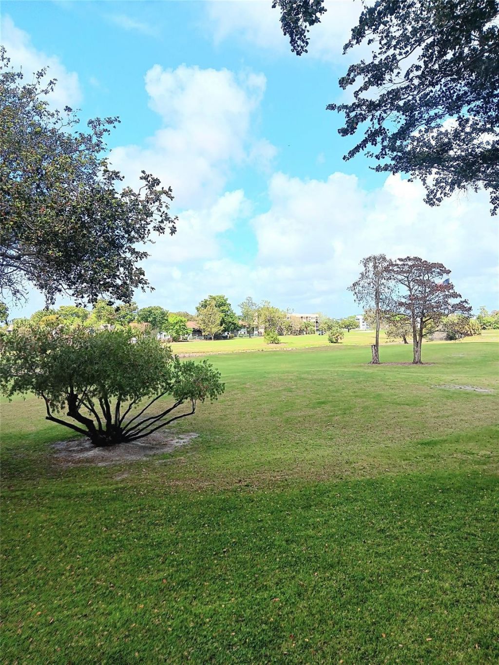 1035 Country Club Drive, Unit 206, Margate, FL 33063 Photo