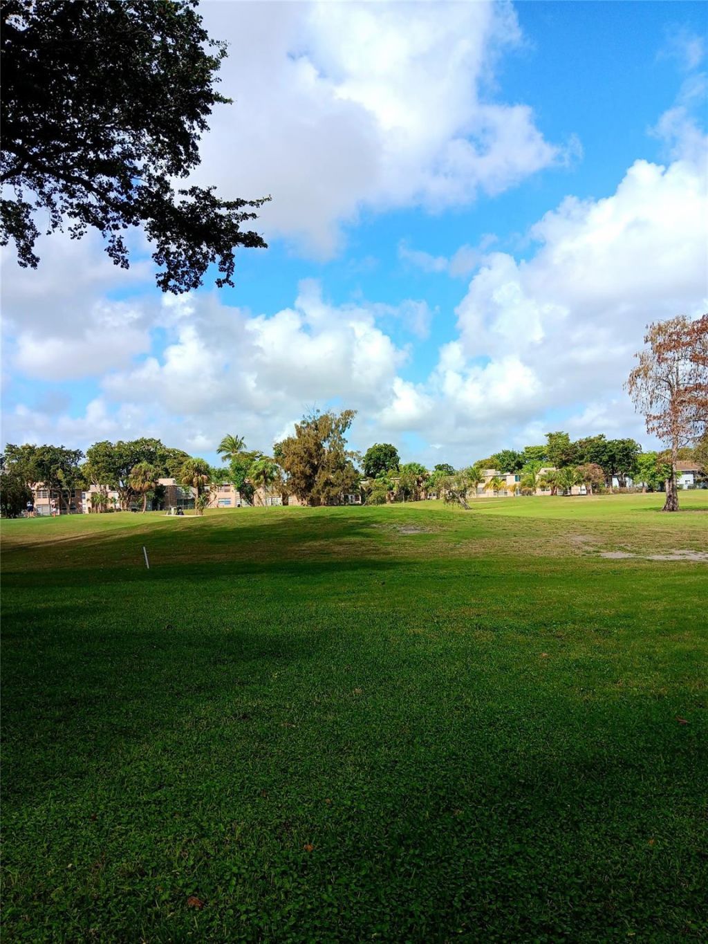 1035 Country Club Drive, Unit 206, Margate, FL 33063 Photo