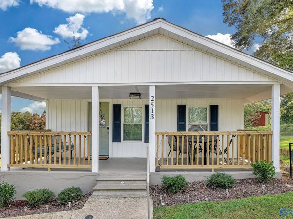 2513 Lakeview Drive, Guntersville, AL 35976